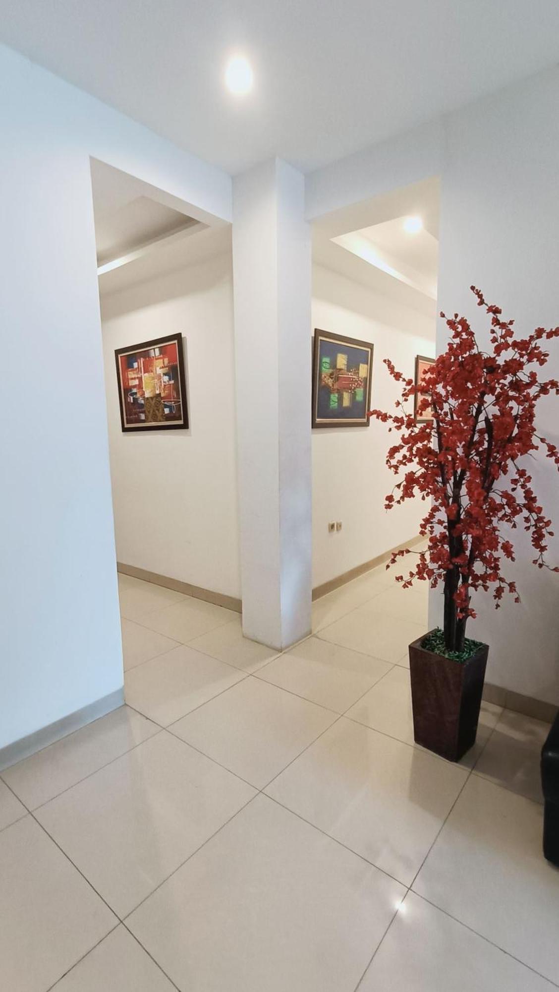 VI Hotel Bandung Kültér fotó